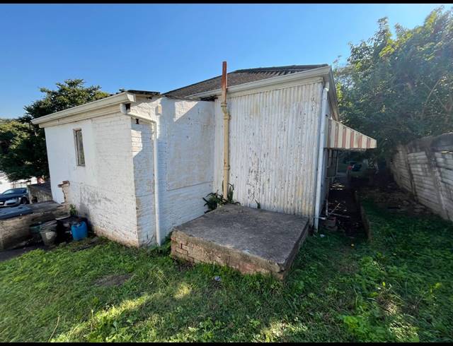 3 BEDROOM FREESTANDING FOR SALE IN BELLAIR